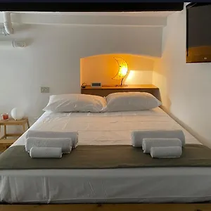 Appartamento Lafilo 3, Milano