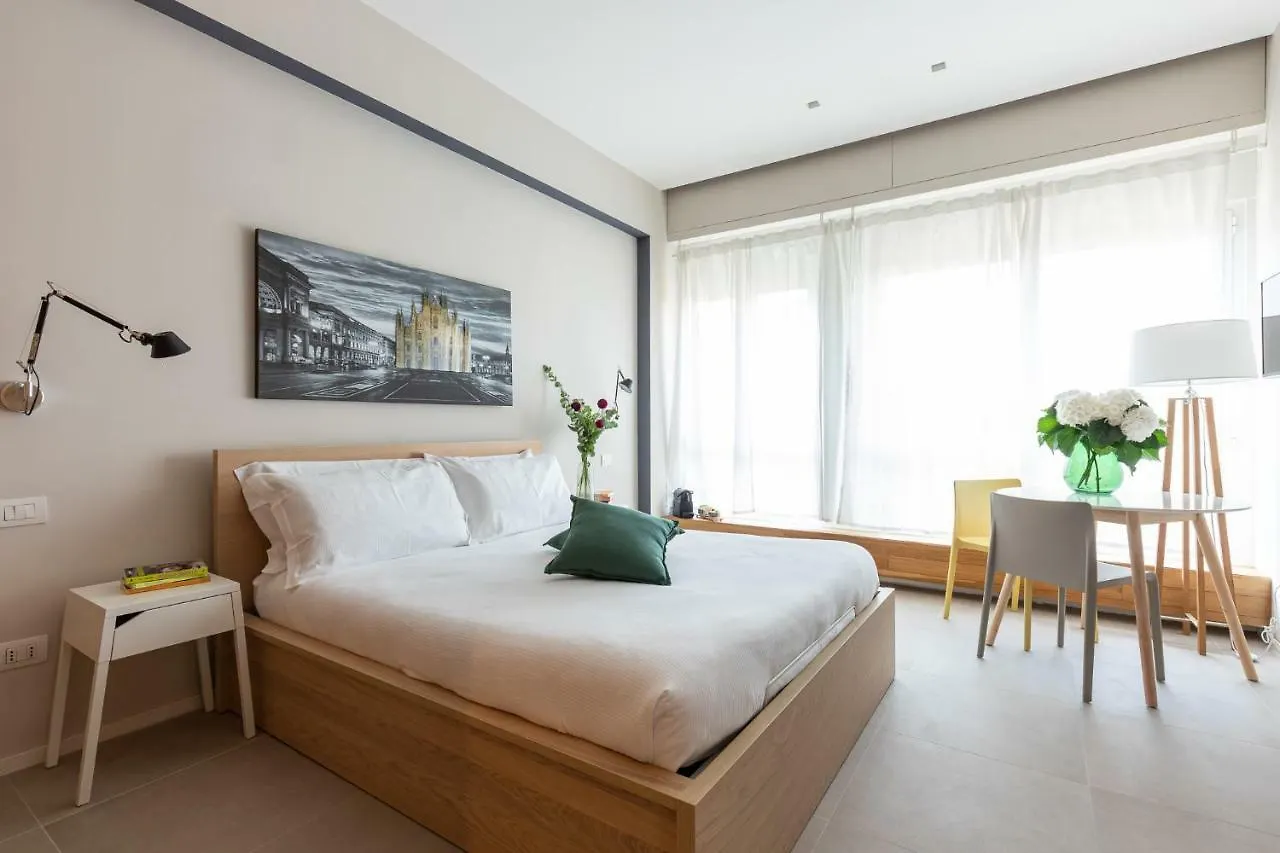 Beplace Garibaldi Suites contacts